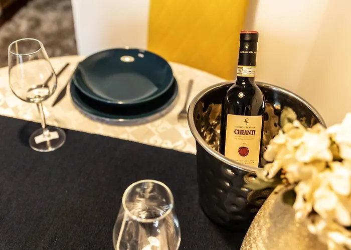 Modena Lux Апартаменты *