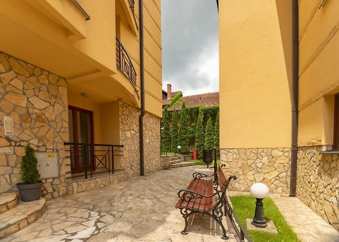 Апартаменты Modena Lux