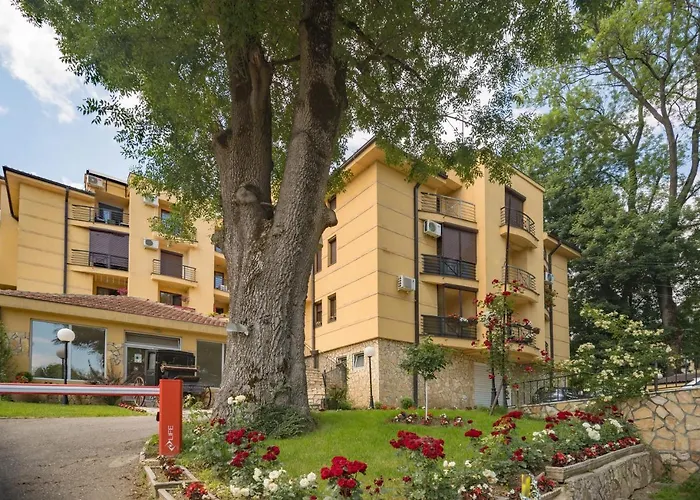 Апартаменты Modena Lux